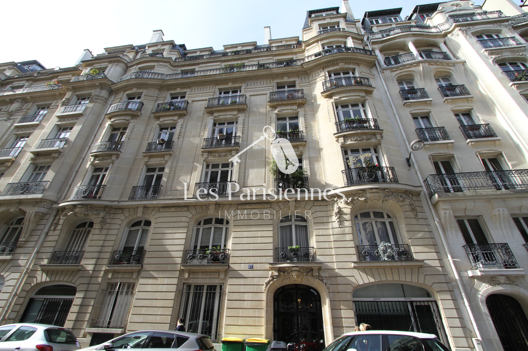 vente Paris 17ème Place st Ferdinand 2 Pièces Les Parisiennes